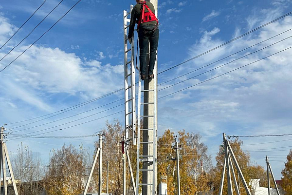 В ЦРПН прошло испытание лестницы фиксированной составной (ЛФС-3)